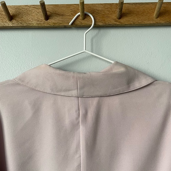 DYNAMITE CASUAL FITTED BLAZER WITH POCKETS SIZE L - Picture 8 of 9